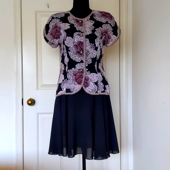 NWOT. Short Sleeve Button Down Floral Blouse and Fully Lined Skirt Set. - Picture 1 of 8